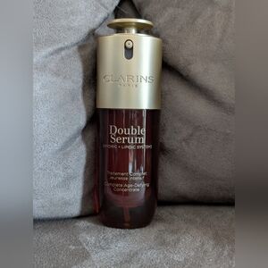 Clarins Double Serum - Elegant Gold and Rich Brown